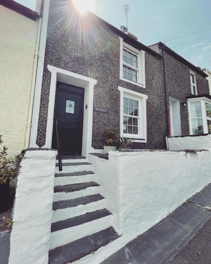 פורת'מאדוג Bryn Goleu, Mersey Street, Borth-Y-Gest מראה חיצוני תמונה